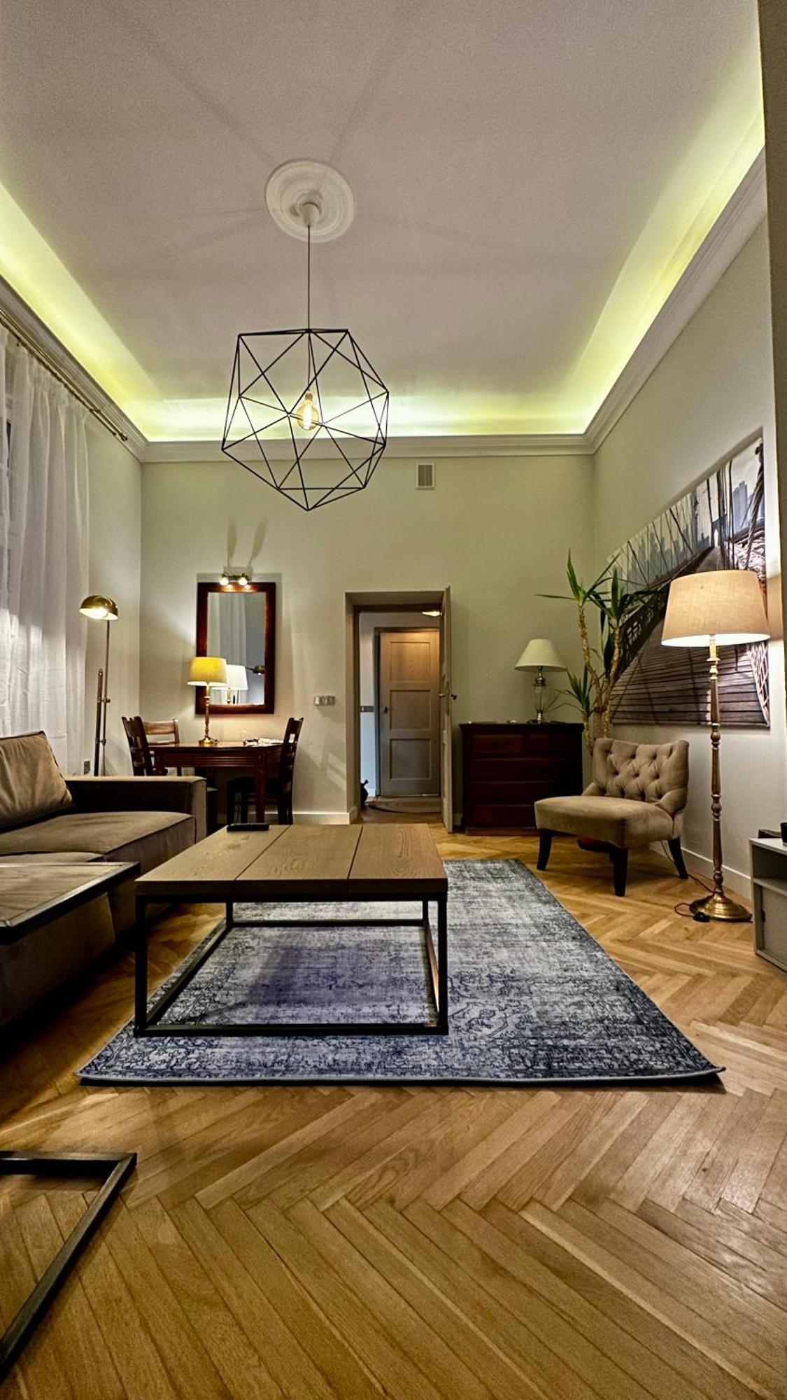 4M High Apartment In Heart Of Warsaw! ภายนอก รูปภาพ