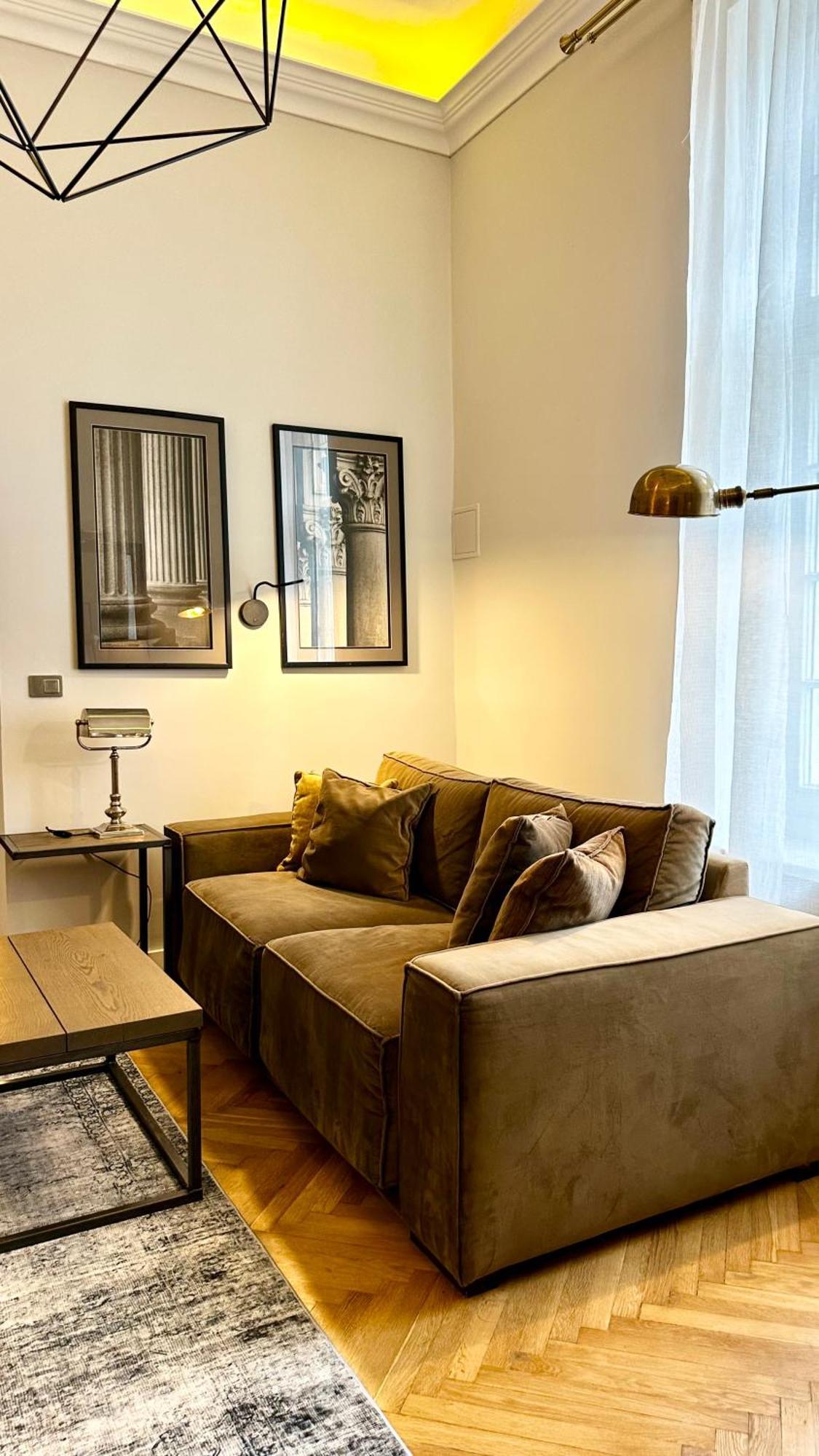 4M High Apartment In Heart Of Warsaw! ภายนอก รูปภาพ