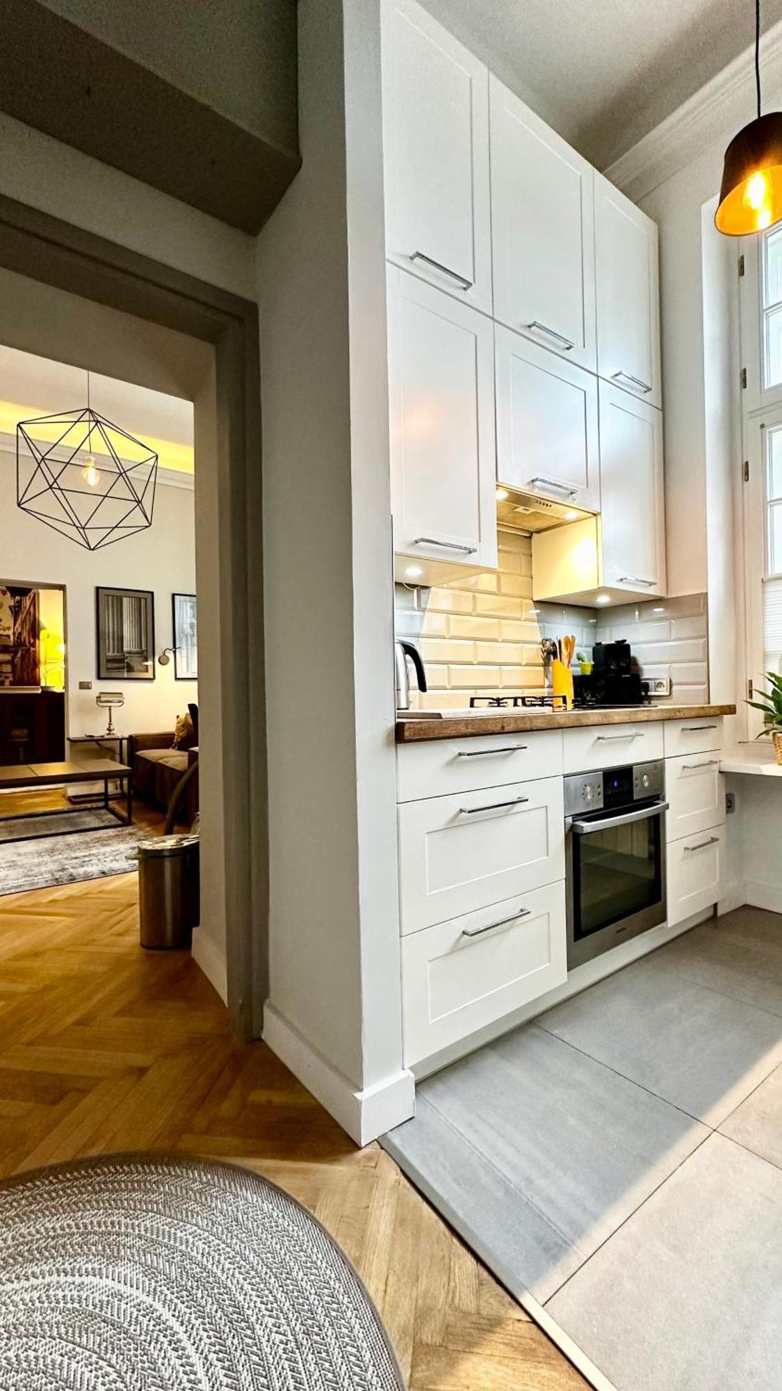 4M High Apartment In Heart Of Warsaw! ภายนอก รูปภาพ